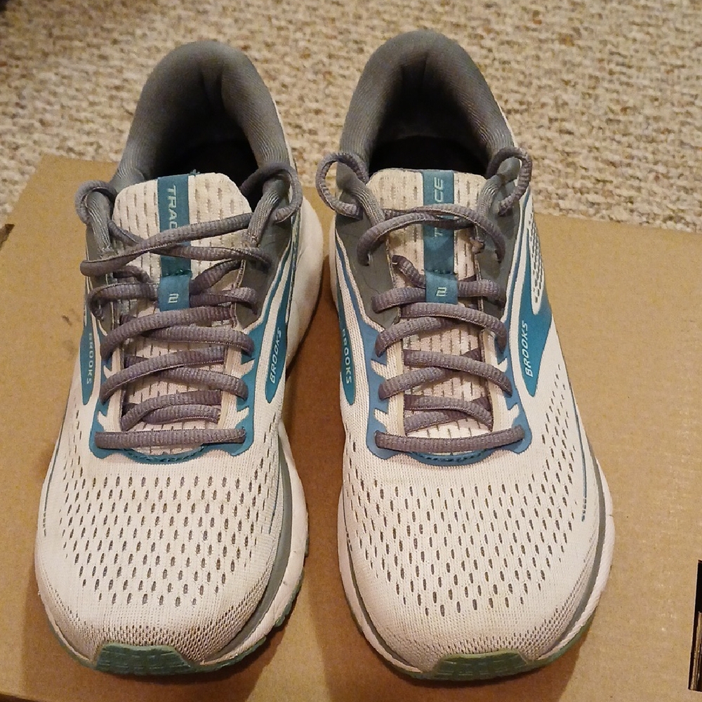Brooks White and Blue Athletic Shoes